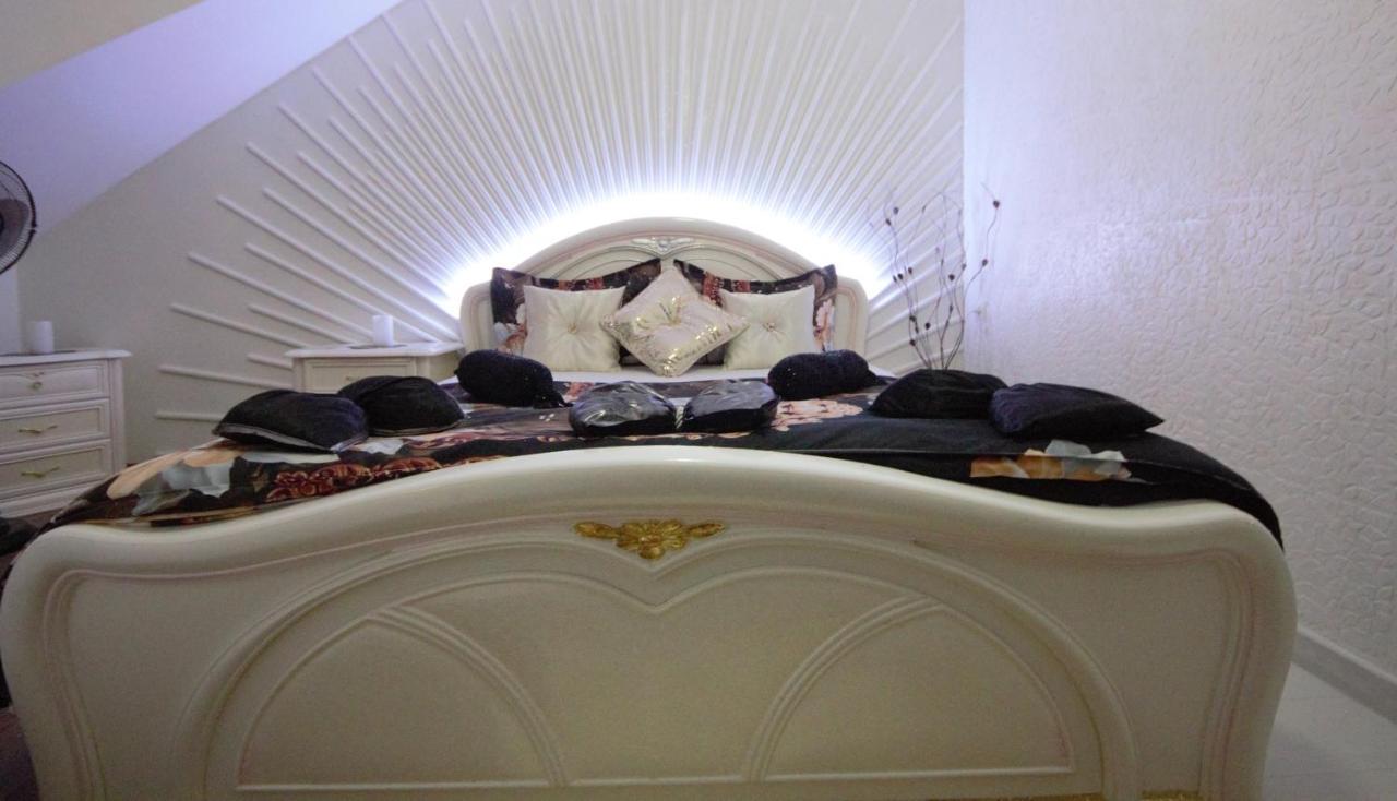 Apartment Penthouse Кишинев Екстериор снимка